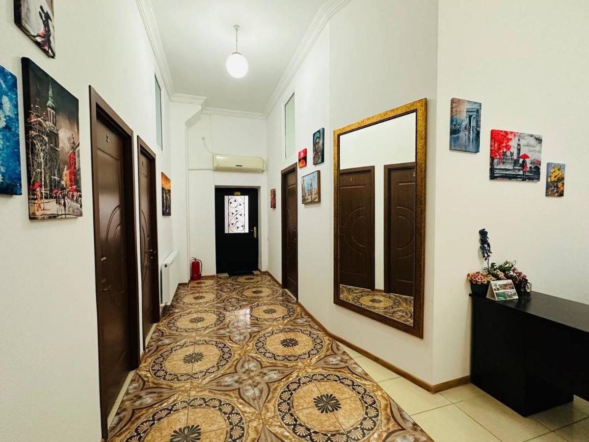 Hotel Gallery Home 第比利斯 外观 照片